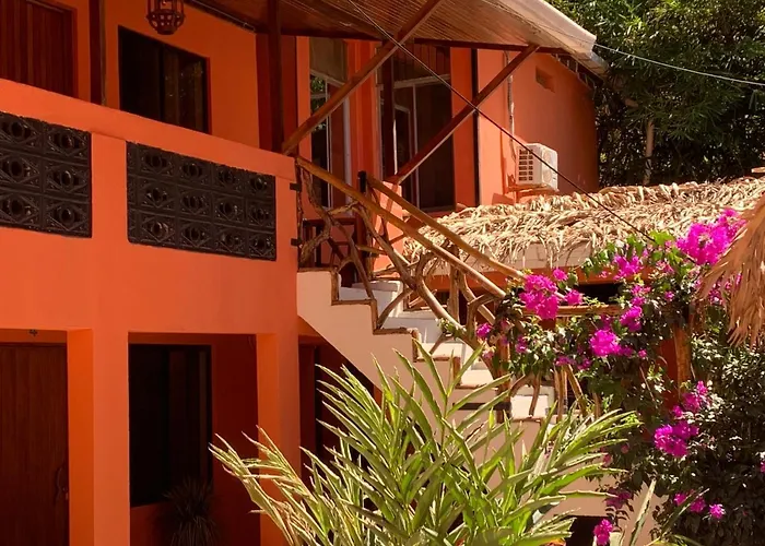 Front Bahia Hotel 2*