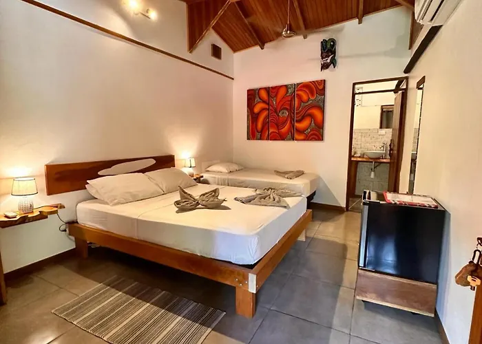 Front Bahia Hotel 2*