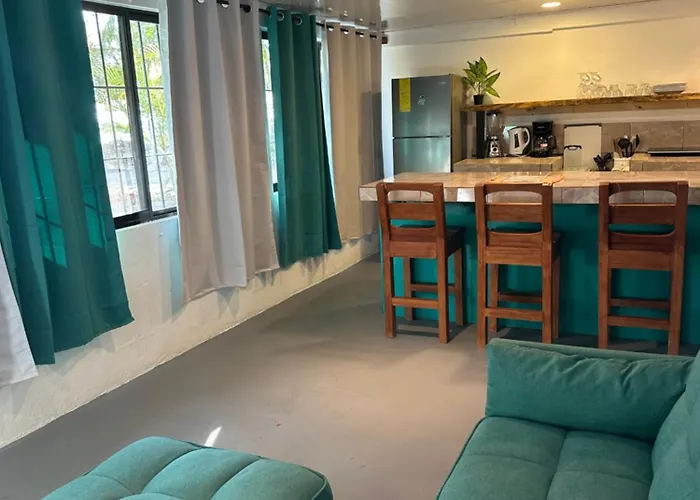 Front Bahia Hotel